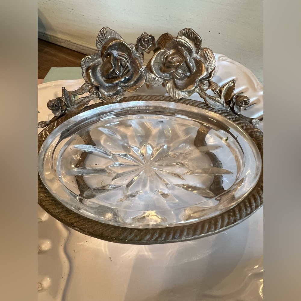 Vintage Antique Gold soap dish or jewelry holder